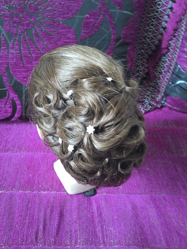 19913 chignon boule mariée (5).jpg