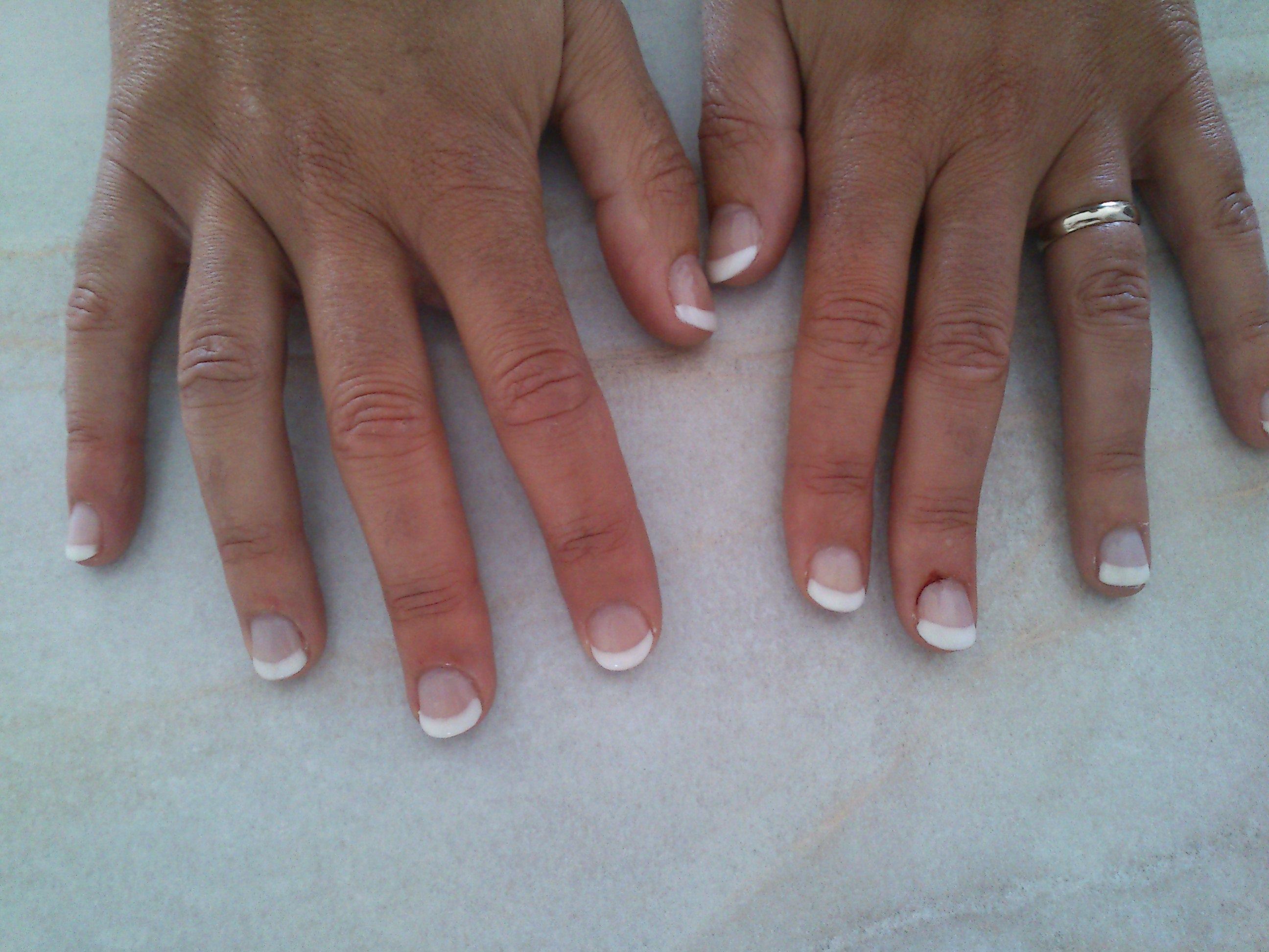 2ème pose sur ongle naturel - MANUELA.jpg