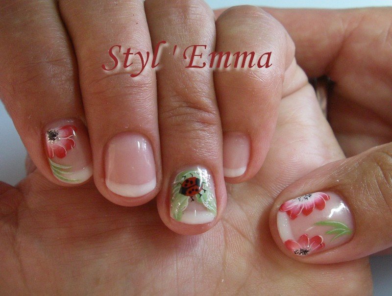 Coccinelles de fleur en fleur 2.jpg