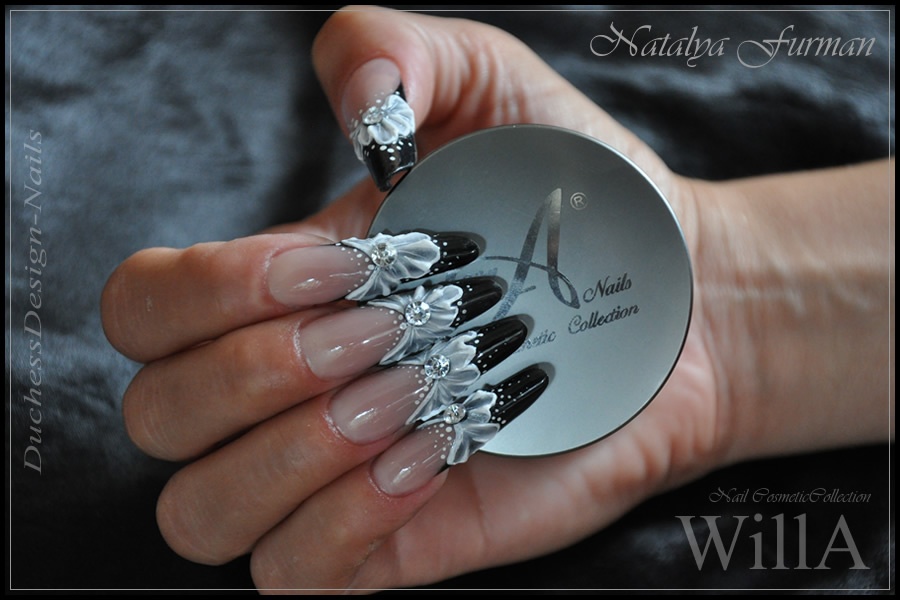 DuchessDesign-Nails 01.jpg