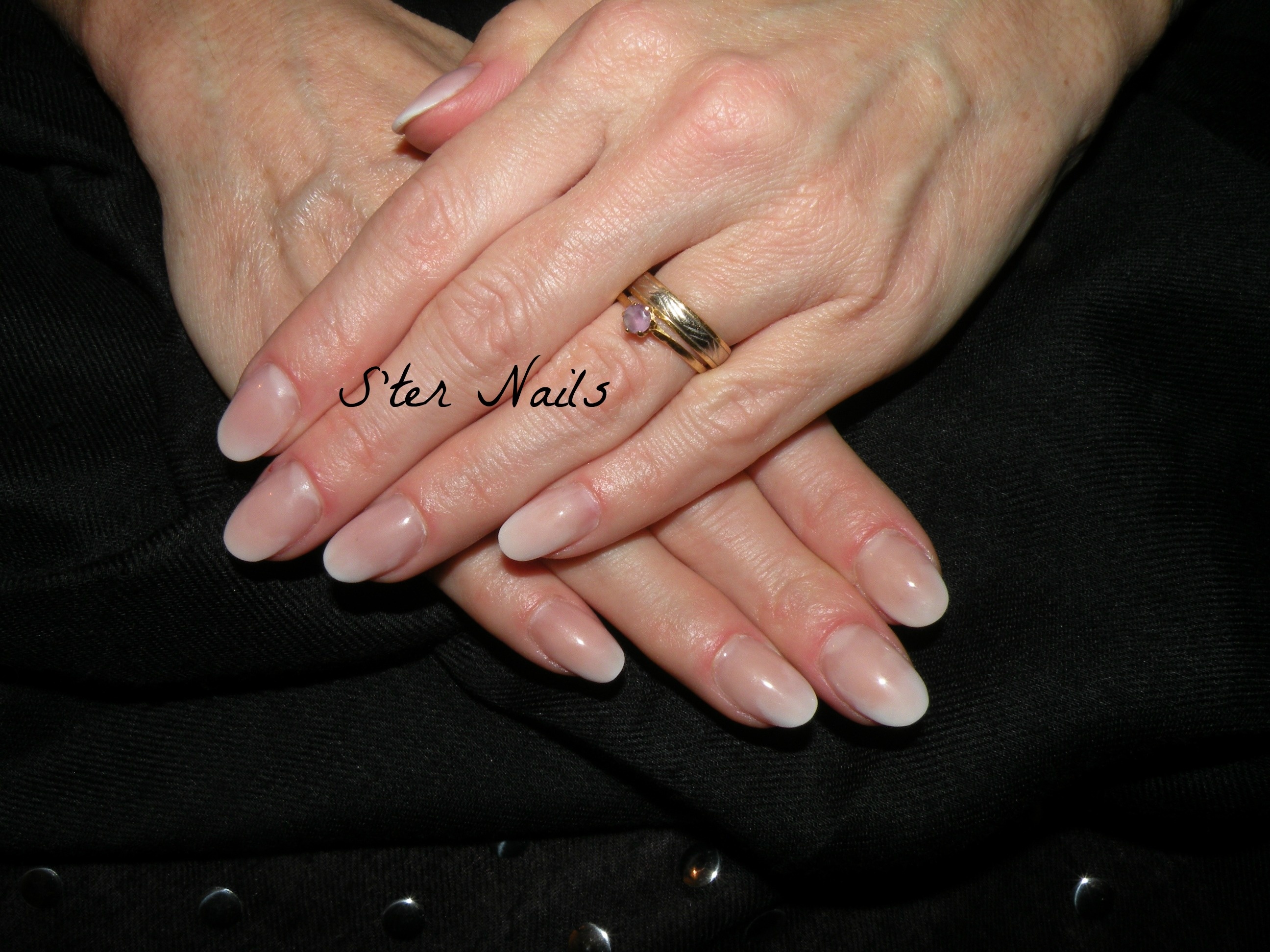 esther le 1.11.2014 1.jpg