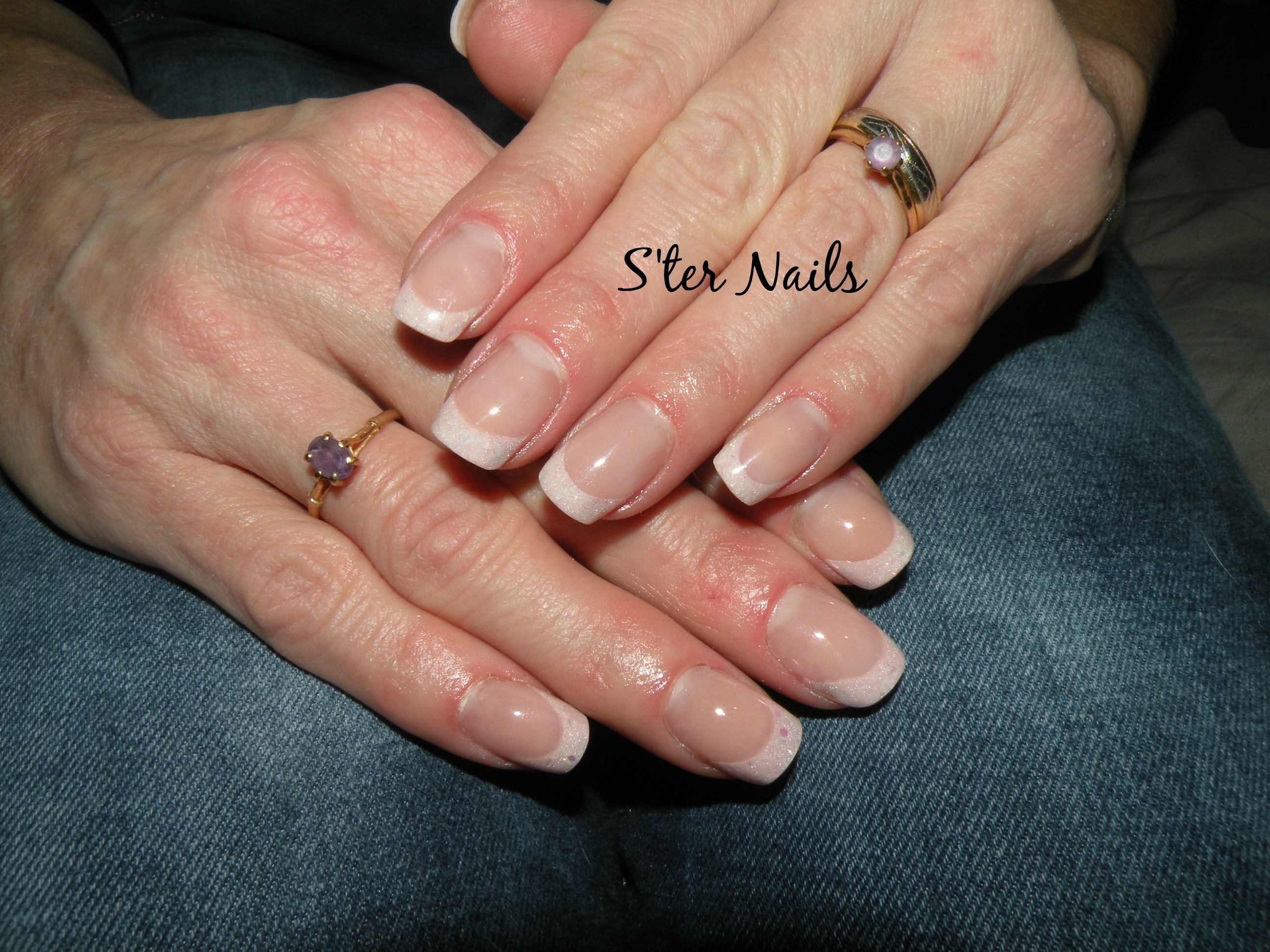 esther le 20.11.2014 1.jpg