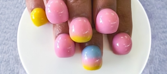 FB ONGLE BIZARRE.jpg