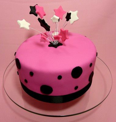 gateau anni rose.jpg