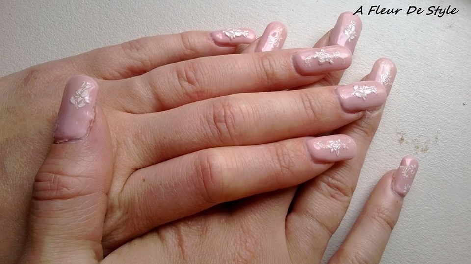 HG004 Gel PAle Rose par Jessica Chalmeau.jpg