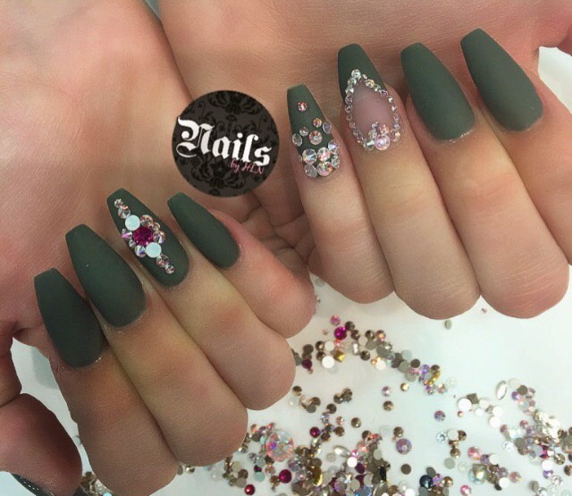 ImageUploadedByForum Manucure1459403785.815714.jpg