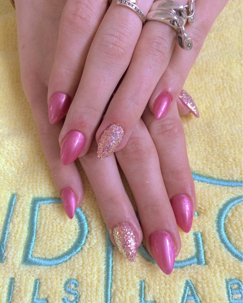 ImageUploadedByForum Manucure1490303550.722933.jpg