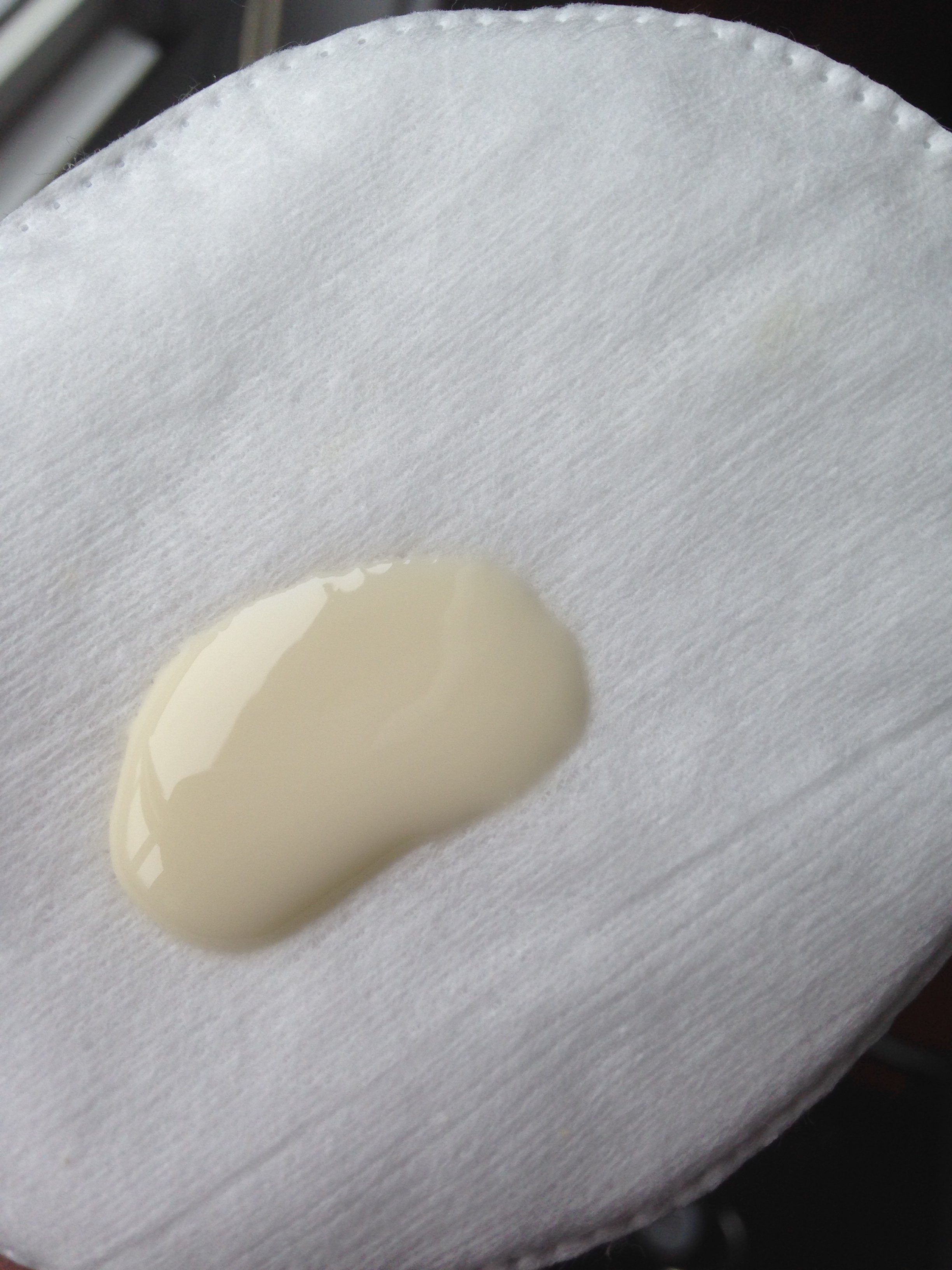 Liniment oléo-calcaire texture coton.JPG