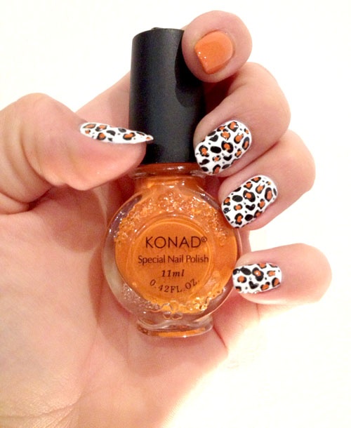 manucure léopard orange.jpg