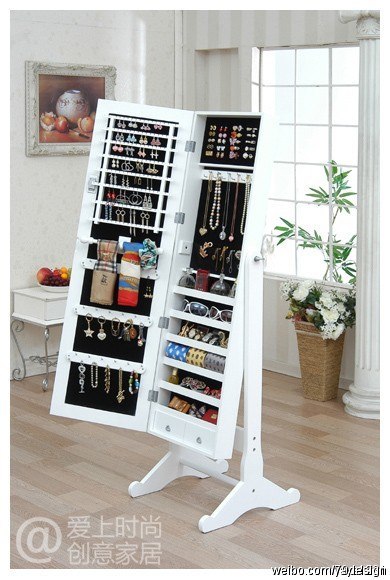 Miroir-rangement-bijoux.jpg