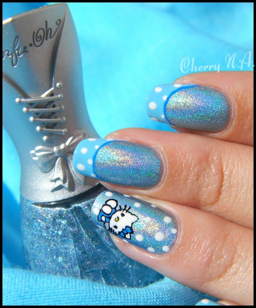 nail art design decoration ongles  pois holographique hello kitty french 9.JPG