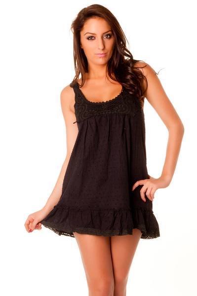 petite-robe-noire-printaniere-en-coton-les-vetements-pas-chers-sur-le-web-282_big.jpeg
