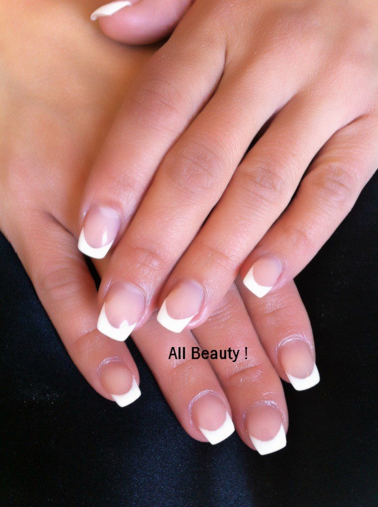 photo protégée nawel.jpg