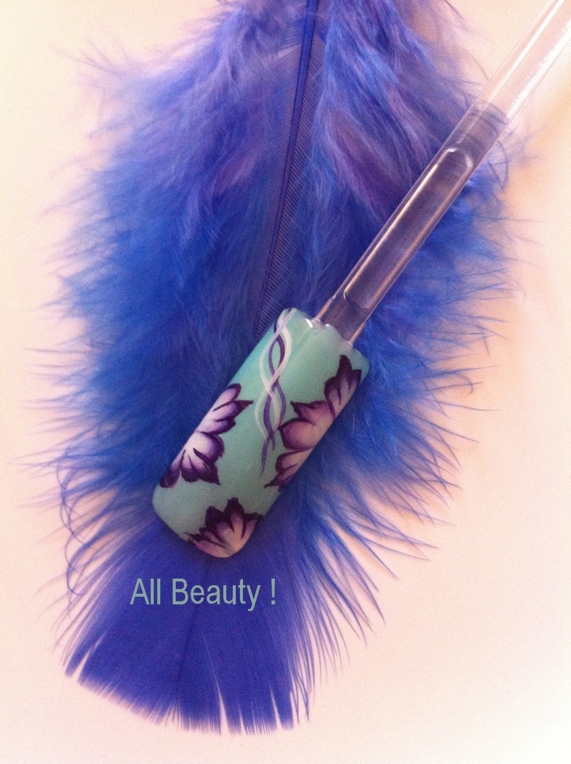 photo protégée one stroke violet blanc.jpg