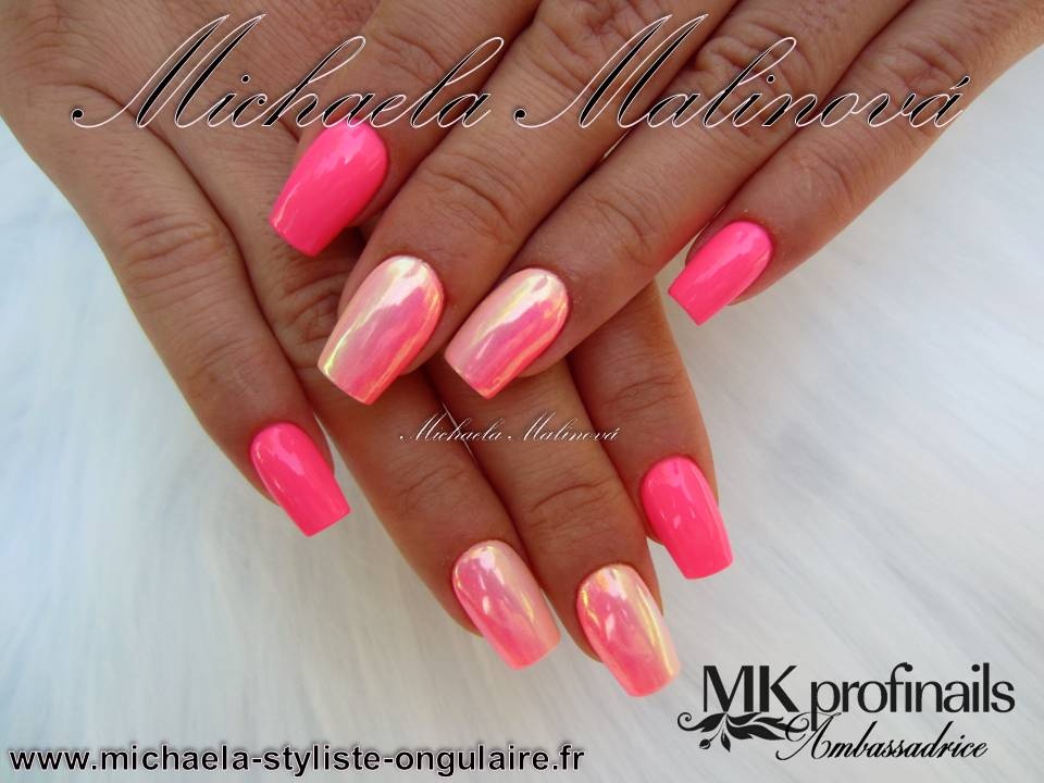 pink degrade aurora.jpg