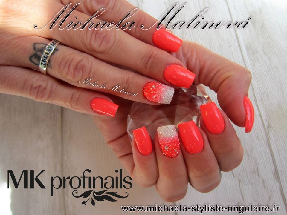 Pixie Neon Klivia.jpg