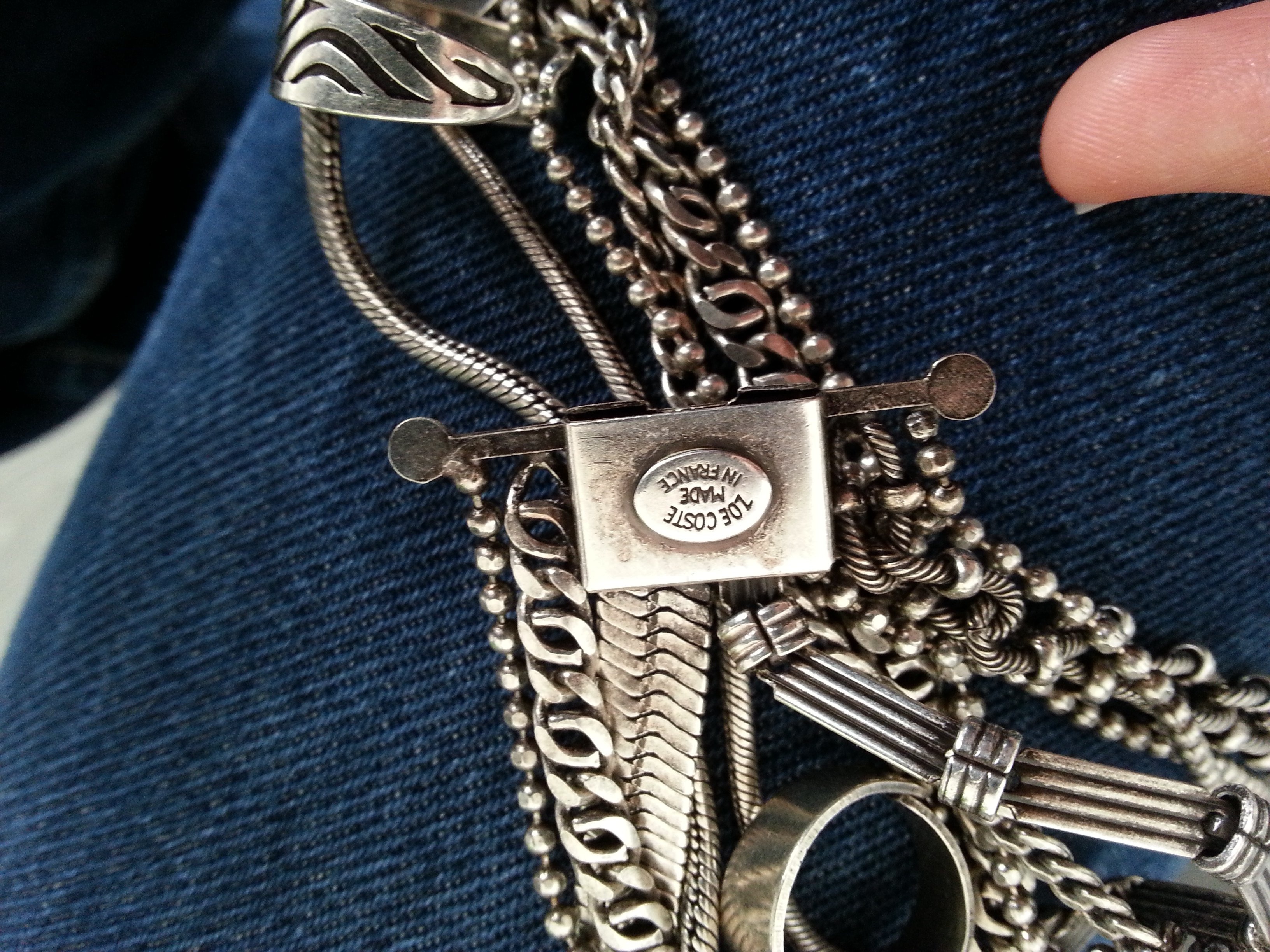 poinçon parrure.jpg