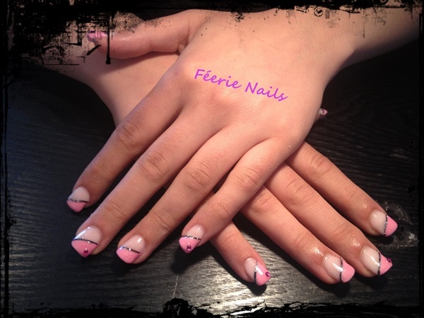 Pose capsules Noémie le 8 mai 2013 montage.JPG