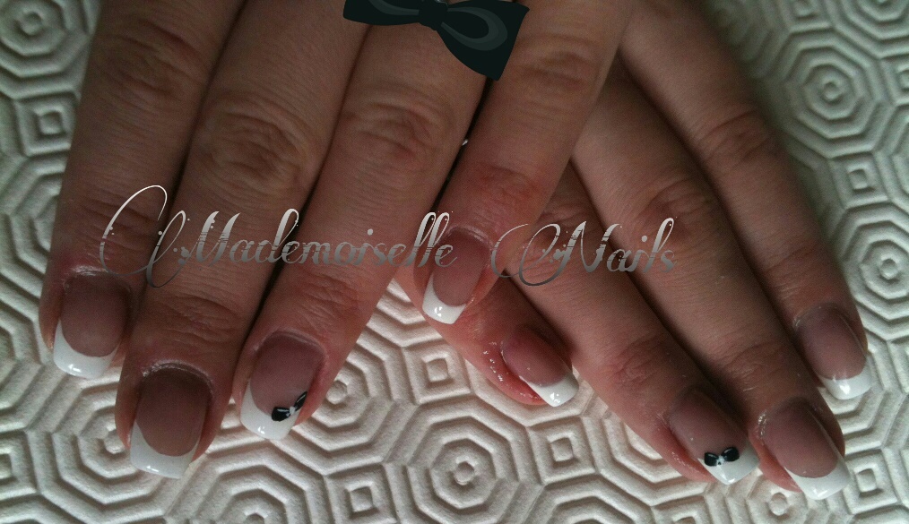 Pose french_resized.jpg