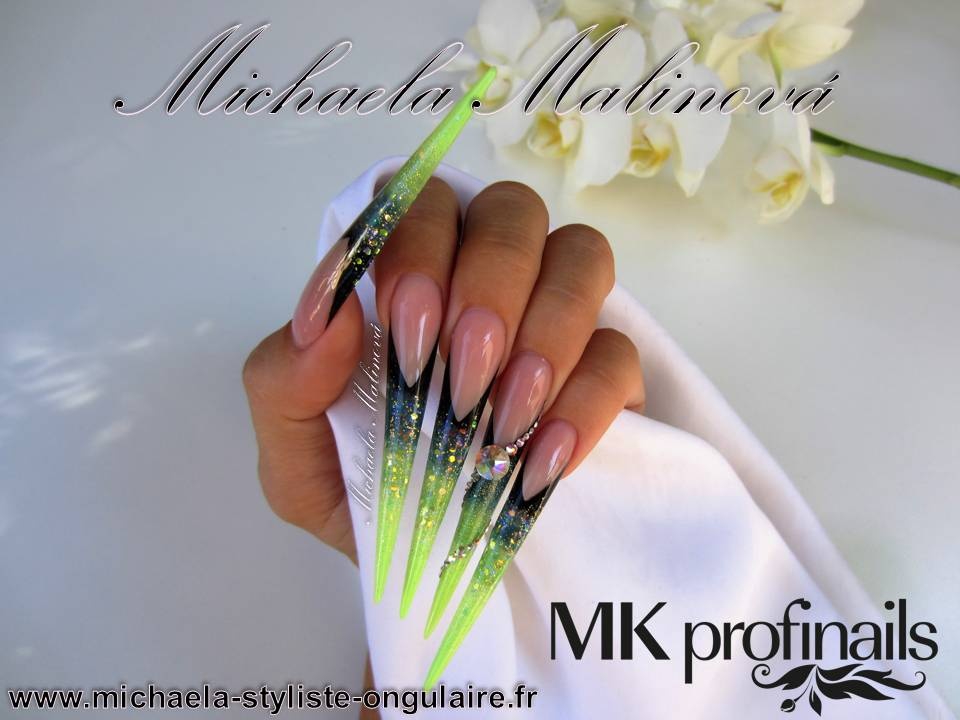 Stileta MK black.jpg