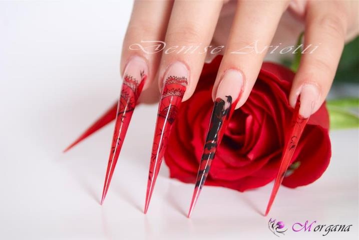 Stiletto Denise Ariotti.jpg