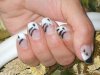 ongles blancs et noirs 002.jpg