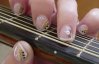NailArt-vague d'automne sur guitare.jpg