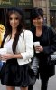 kim-kardashian-london-shopping-091210-18-492x787.jpg
