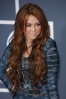 miley-cyrus-long-wavy-hairstyle-11.jpg