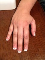 ongle ronge isabelle barbast apres.jpg