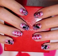 Nail Art Saint Valentin.JPG