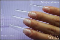 MagicStrekoza-Nails Step 06.jpg