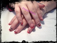 Pose ongle naturel Aurélie D 16 février 2013 montage800.JPG