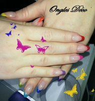 ongles arc en ciel.jpg