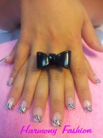 Hollywood-tattoo-stamping-nail-art.jpg