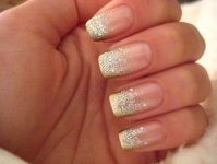 french-manicure-nail-designs__252820_2529_large.jpg