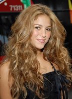 couleur et coupe shakira.jpg