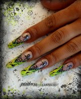 corset fluo nail art (2).jpg