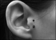 nocipiercing_piercing_tragus_suraface2.jpg