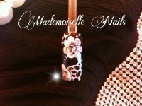 Fleur noir et blanc_resized.jpg