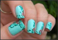 nail-art-roses-stamping-enas-et-arabesques-peinture-acrylique-2.jpg