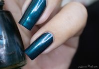 China Glaze - Tongue & Chic (6).jpg