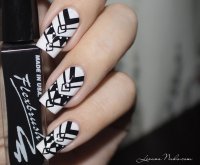 319 - Nail art - NPA Mouton - Noir et Blanc.jpg