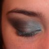 maquillage bleu.jpg