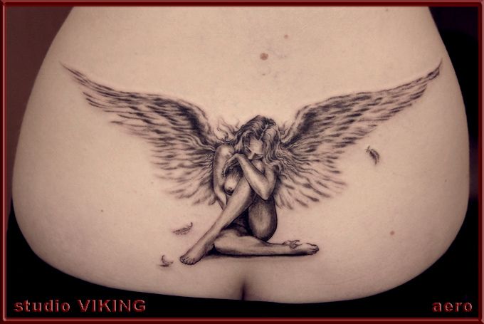 Re : help je recherche un model de tatouage d'ange de la mort sexy. pa...